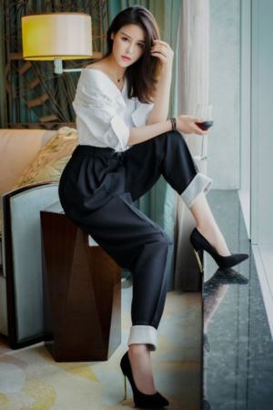 台湾小敏和阿贤洗澡免费看
