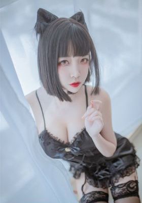 电影春潮烂漫海棠红