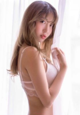 艳妇臀荡乳欲伦交换在线播放